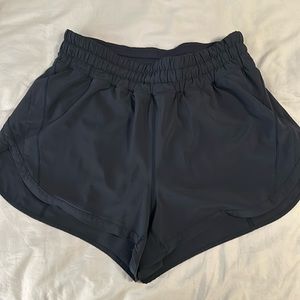 LULULEMON SIZE 10 HIGH RISE TRACK THAT 3 inch SHORTS